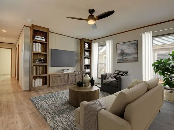 1604 American Dr, Cleburne, TX 76033