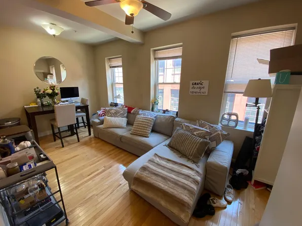 162 Prince St APT 4, Boston, MA 02113