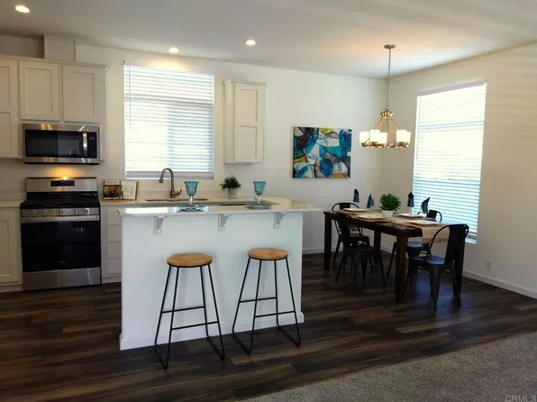 718 Sycamore Ave Space 100, Vista, CA 92083