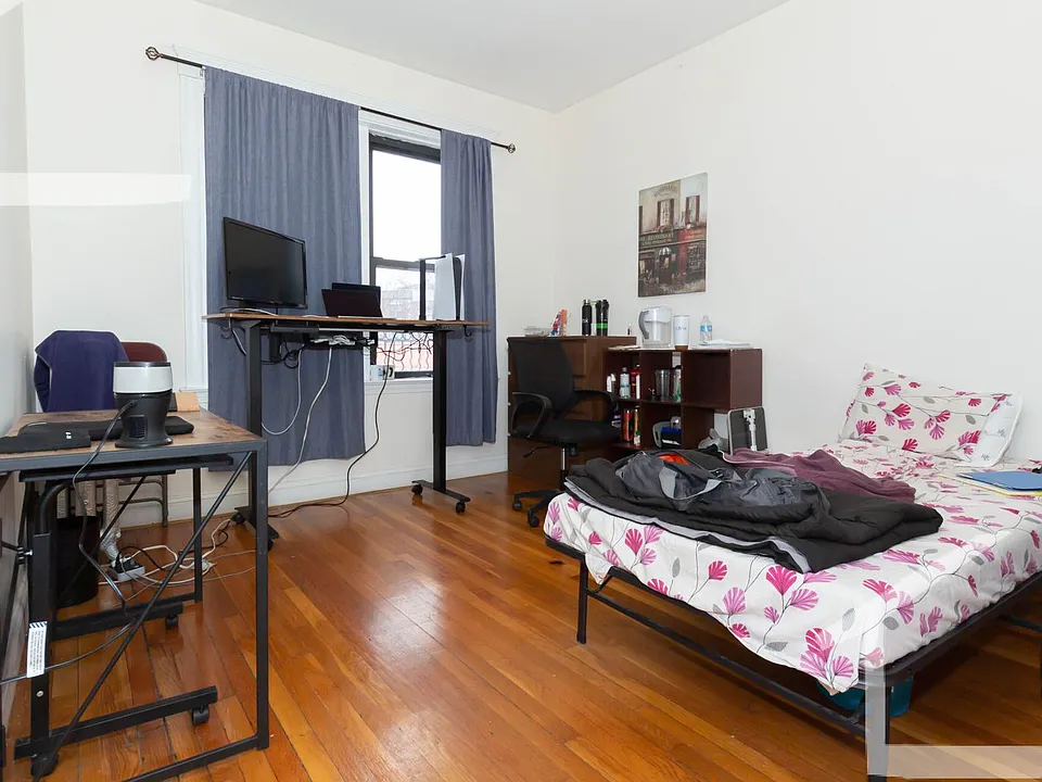 41 Egremont Rd #5