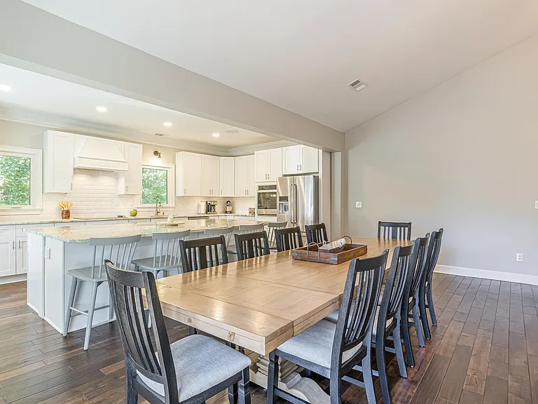 3310 Felicia Ct — Photo 15