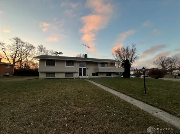 50 Mimosa Dr, Dayton, OH 45459