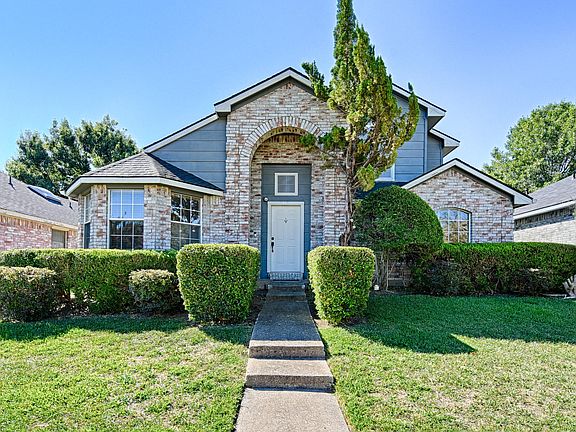 2nd image of 4415 Cordova Ln