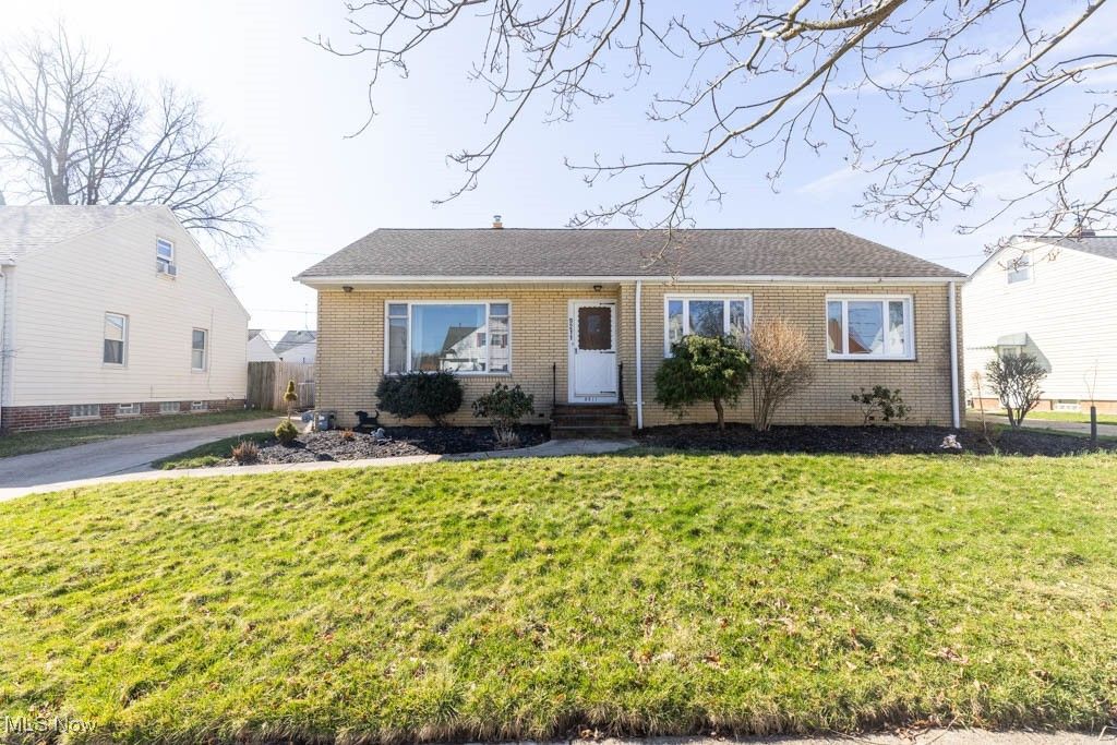 Real estate listing image