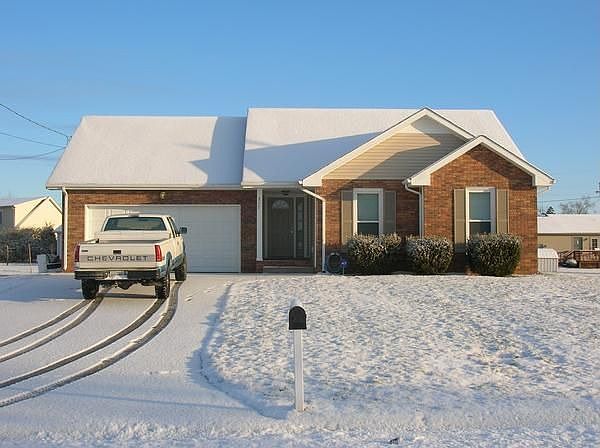 1st image of 217 Moncrest Dr