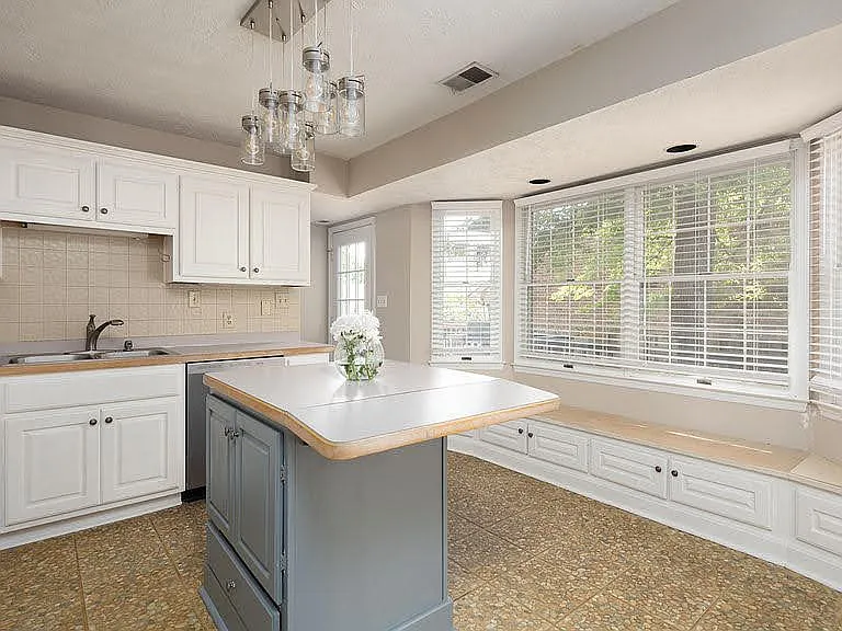 3300 Squire Oak Dr — Photo 14