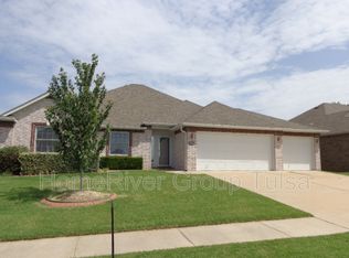 3953 S 213th East Ave, Broken Arrow, OK 74014