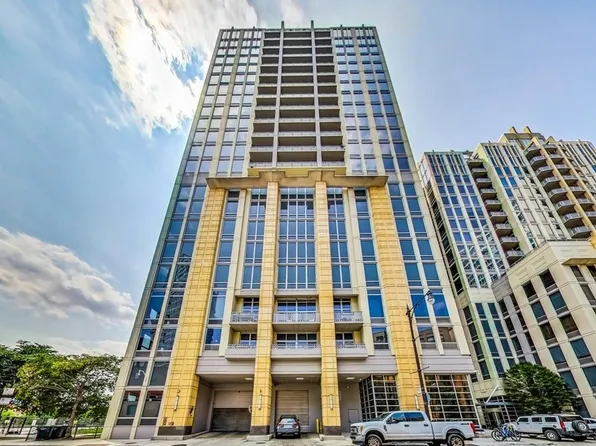 (undisclosed Address), Chicago, IL 60654