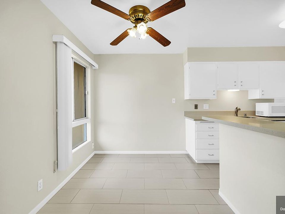 1st image of 3045 Los Prados St