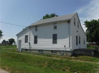 300 State St, Fidelity, IL 62030