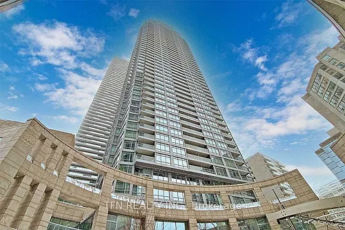 2191 Yonge St #4101 Photo 1