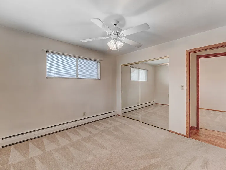 1344 Saint Paul Ave #7 — Photo 9