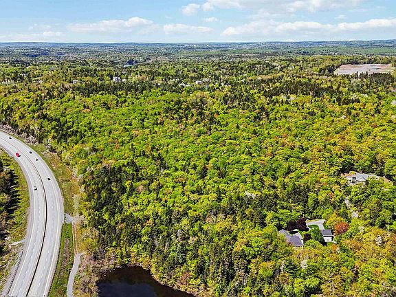 3rd image of Blue Hill Rd