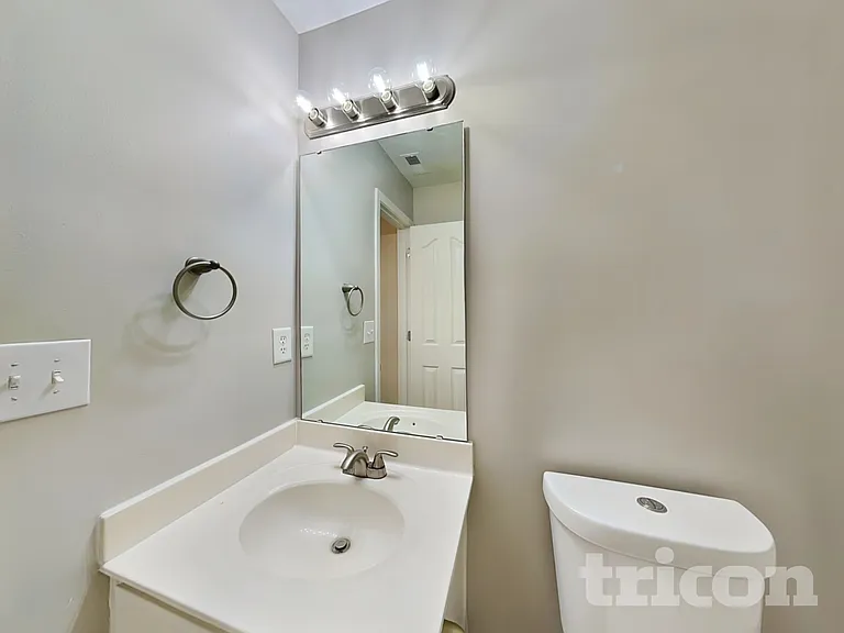 5317 Stowe Derby Dr — Photo 14