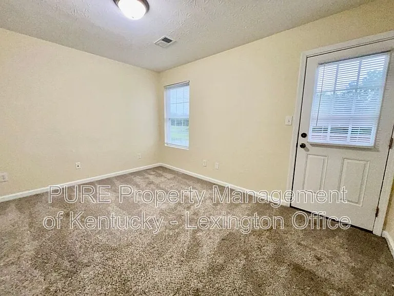 291 Grinder Ct — Photo 16
