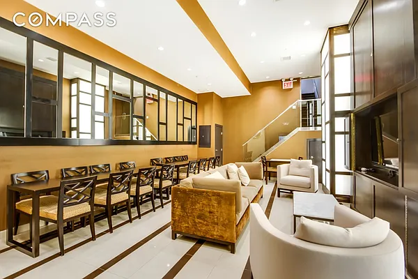 Rented by Compass | media 47