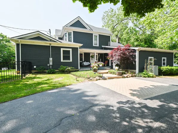2350 N Lewis Ave, Waukegan, IL 60087