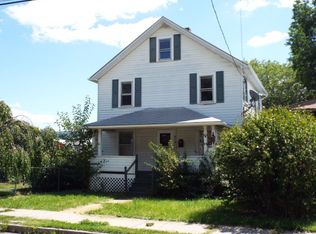 914 W 5th St, Lewistown, PA 17044