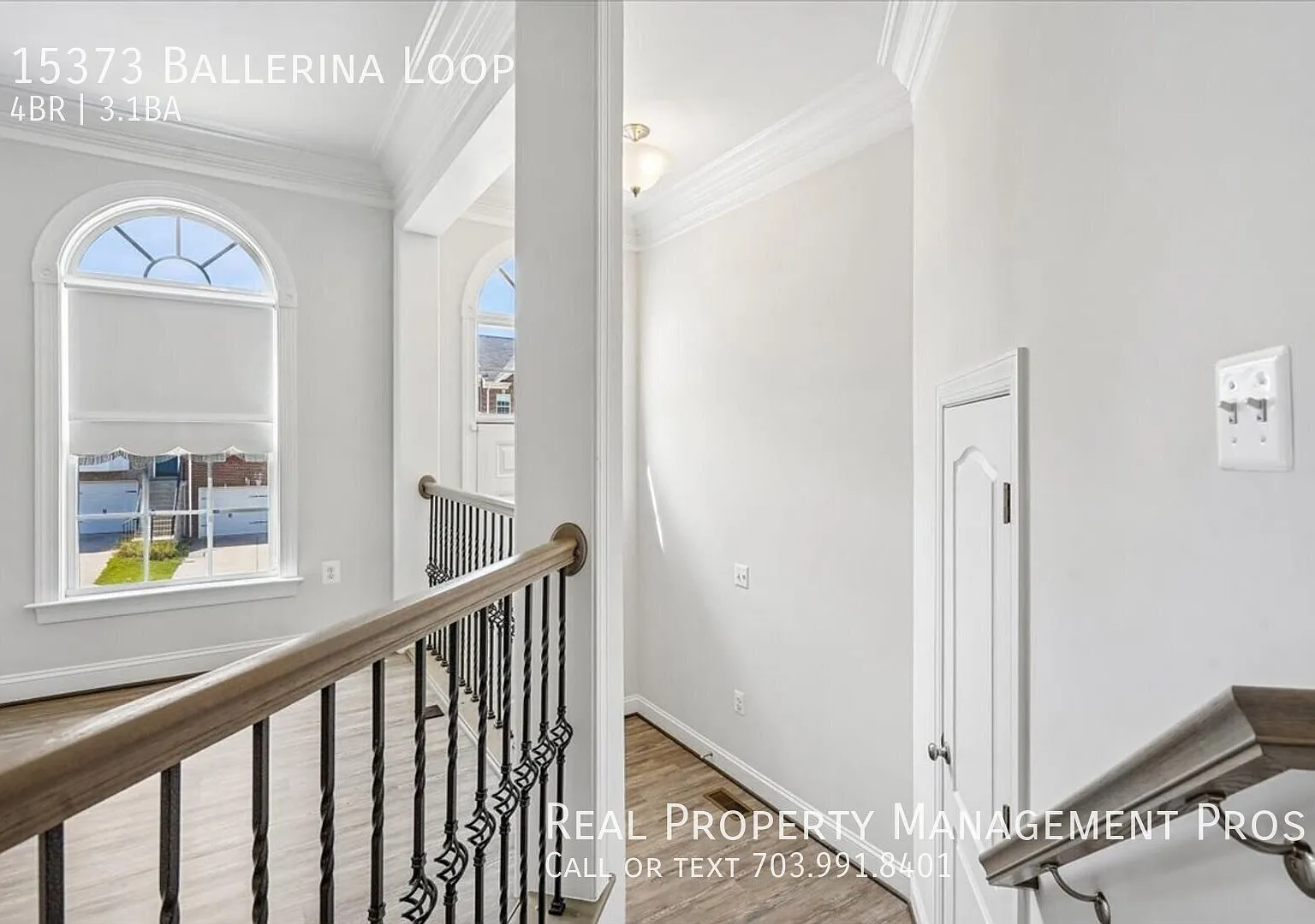 4BR/3.5BA Townhome with Finished Basement in Brightwood Forest! — Photo 2