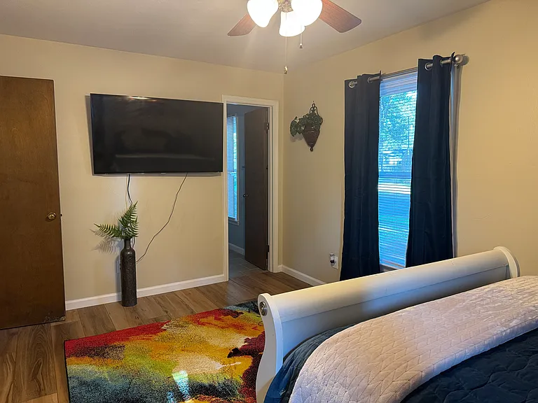 2427 Southern Pines Dr — Photo 8
