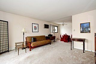 Living Room / Dining Room