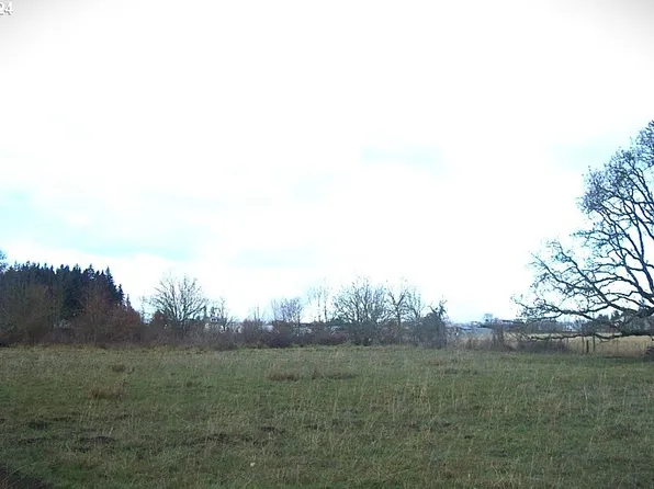 14145 S Molalla Forest Rd, Molalla, OR 97038