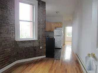 Rented by Skyline Group Real Estate