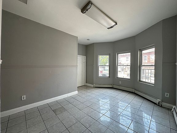 3rd image of 51 Atlantic St #1E