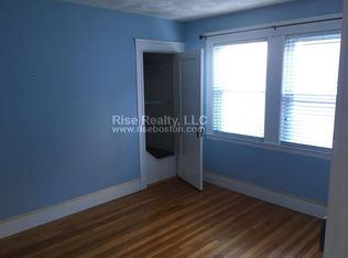 39 Glenmont Rd #2, Brighton, MA 02135