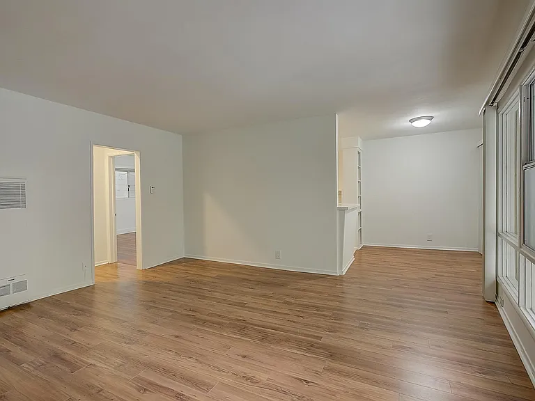 10584 Santa Monica Blvd #103 — Photo 7