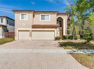 2126 NE 38th Rd, Homestead, FL 33033