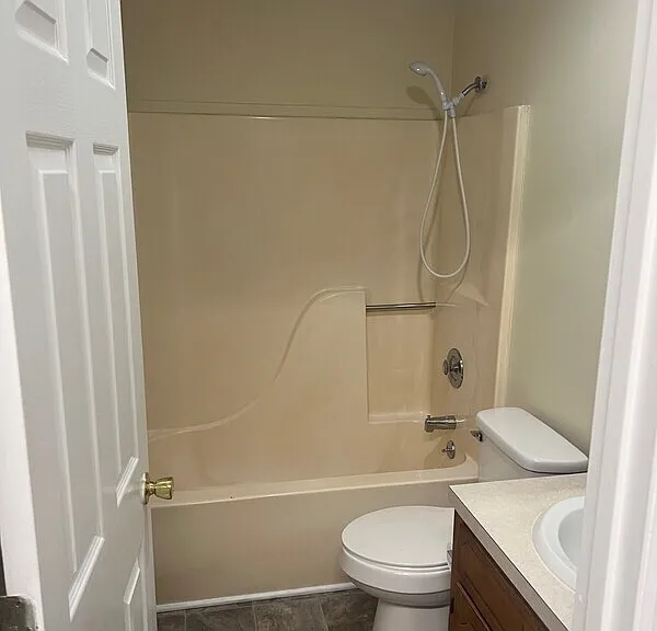 1442 Riverview Rd #116 — Photo 2