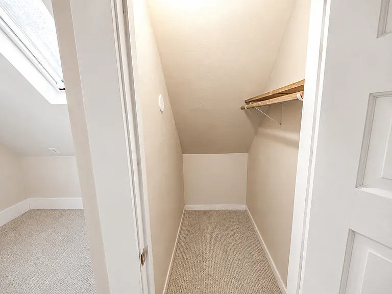 146 NW Jefferson Pl — Photo 28