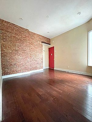 1st image of 221 E Broadway APT 18