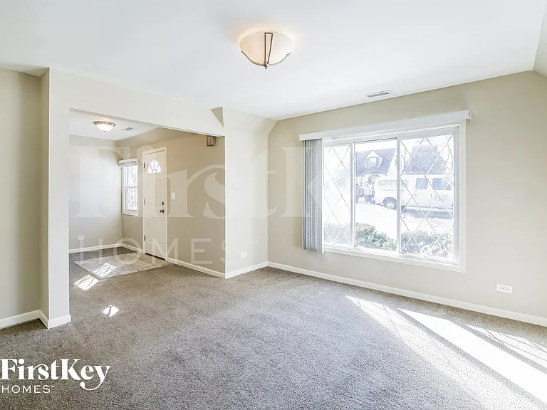 123 Fairlawn Dr — Photo 5