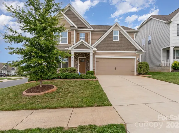 732 Altamonte Dr, Clover, SC 29710