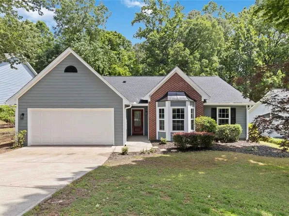 231 Clarion Rd, Lawrenceville, GA 30043