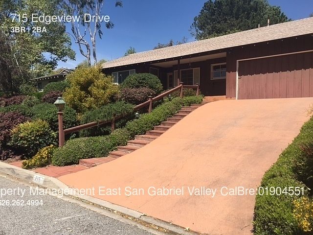 1st image of 715 Edgeview Dr