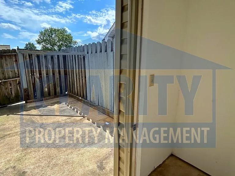 3413 Peerless Rd NW — Photo 23