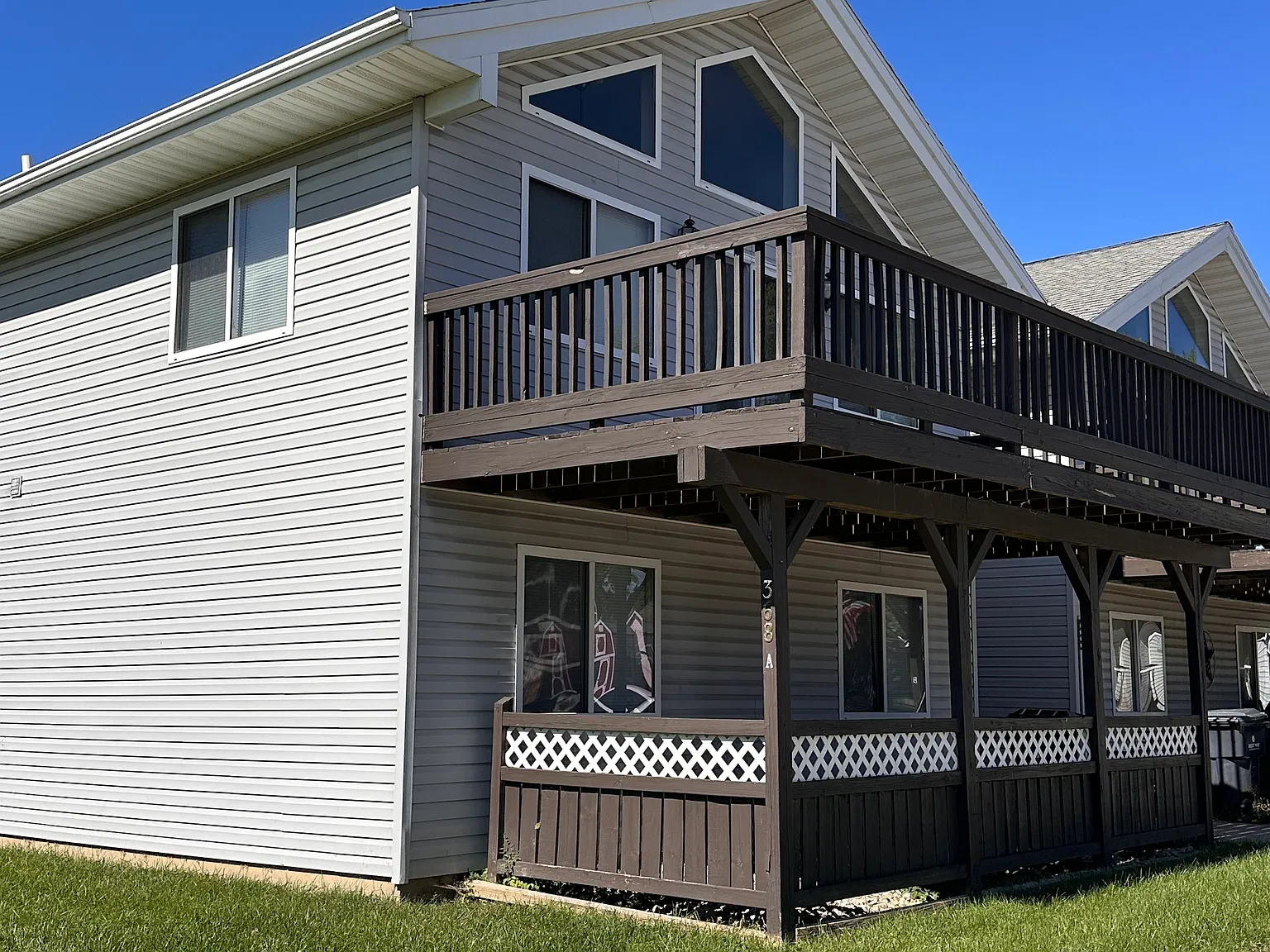 3 bed, 1250 sqft, $1,500 — Photo 1