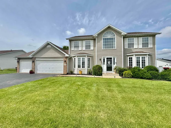 345 Misty Meadow Ln, Davis Junction, IL 61020