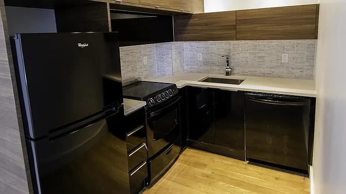 Rented by Nooklyn NYC LLC | media 98