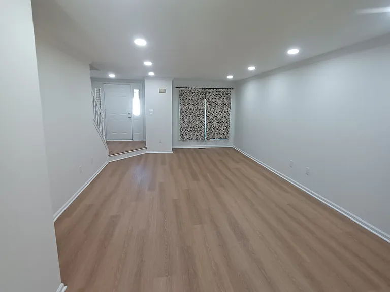 199 Victoria Ct — Photo 5