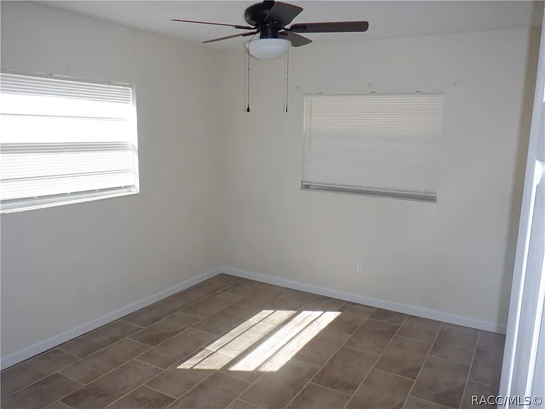 925 E Turner Camp Rd — Photo 12