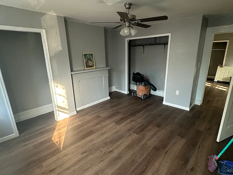 30 Mary St #2 — Photo 1