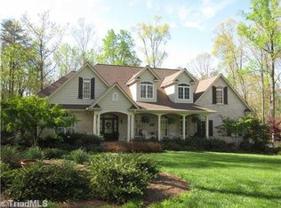 4505 Blagdon Ct, Browns Summit, NC 27214