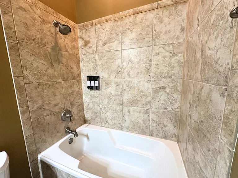 254 Congress St #B — Photo 24