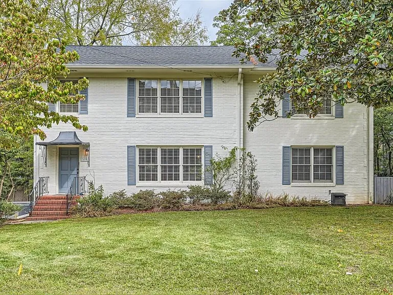3685 Cantrell Rd NE #A — Photo 1