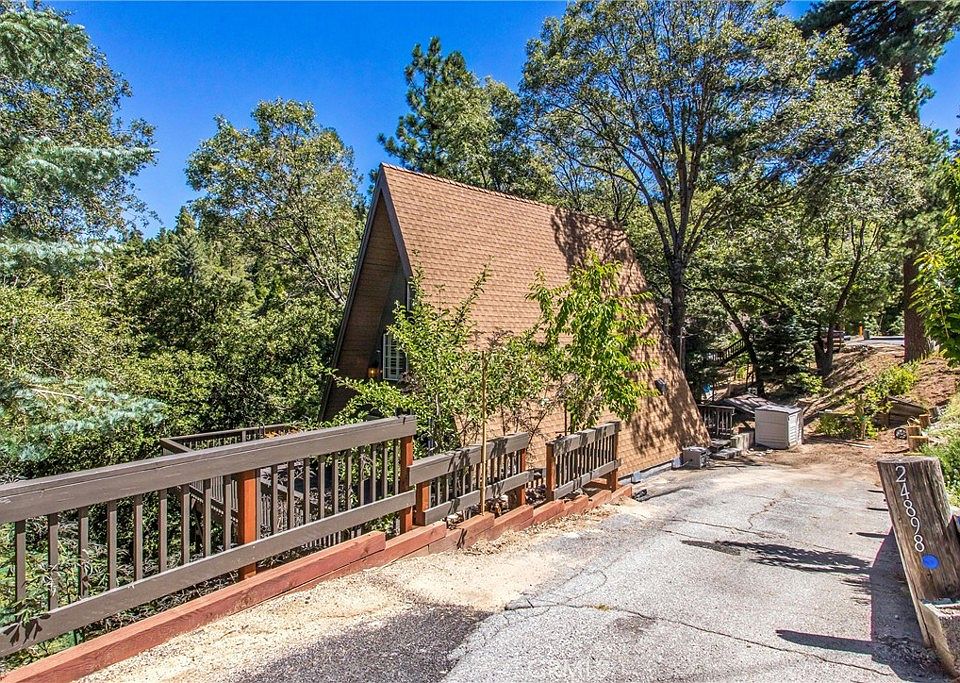 1st image of 24898 Faulhorn Dr