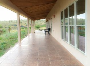 125 High Lonesome Dr, Alpine, TX 79830